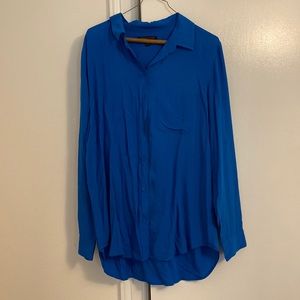 ⭐️NEW⭐️ Women’s Banana Republic Blue Button-Down Top